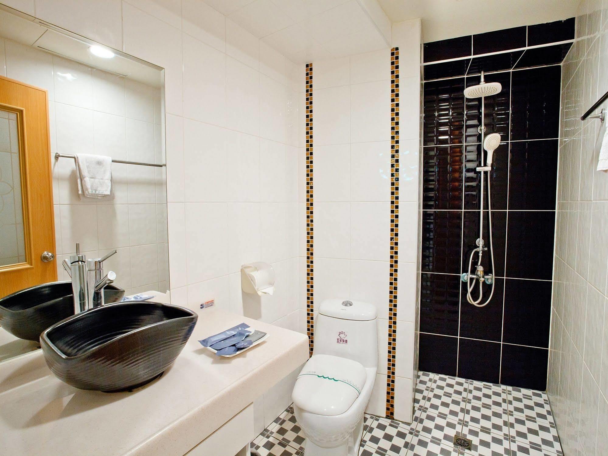 Green Park Commercial Hotel Tchaj-nan Exteriér fotografie